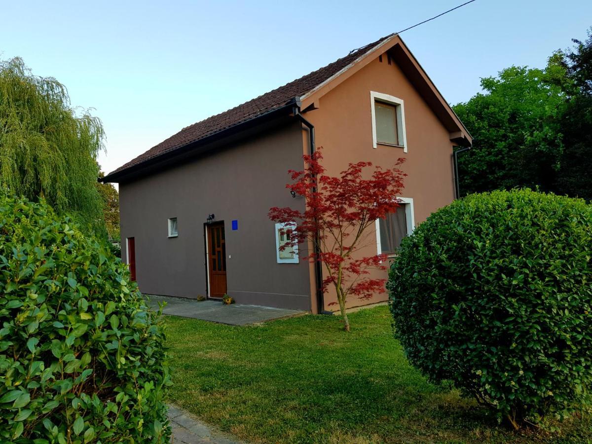Kuca Za Odmor Rubic Βίλα Vinkovci Εξωτερικό φωτογραφία
